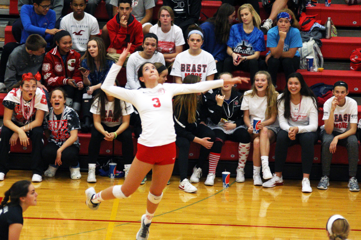 Chacon Named Conference MVP as DAC Names 2016 All-Conference Volleyball Team