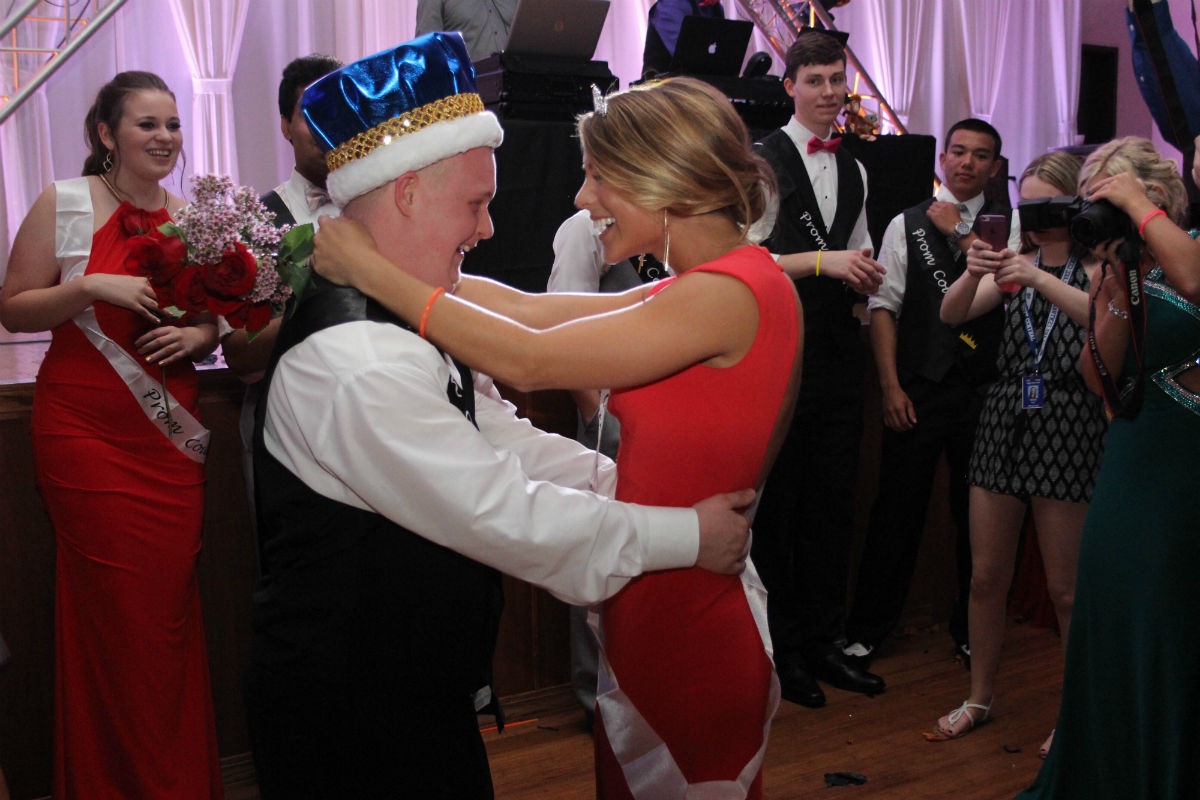 Lake Central Students Give One Senior the Moment of a Lifetime at Prom