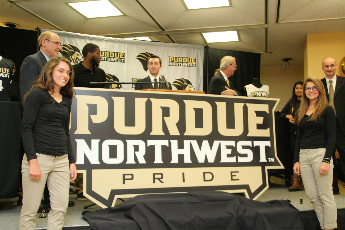 Purdue University Northwest Unveils New Mascot “The Pride”