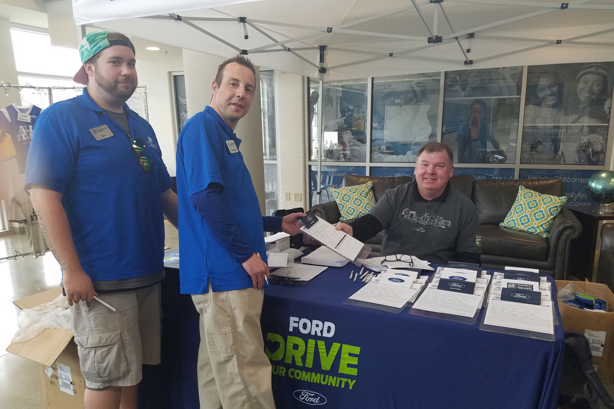 Lake Shore Ford Partners with Boys & Girls Clubs of Greater Northwest Indiana to host Drive 4 UR Community Fundraiser
