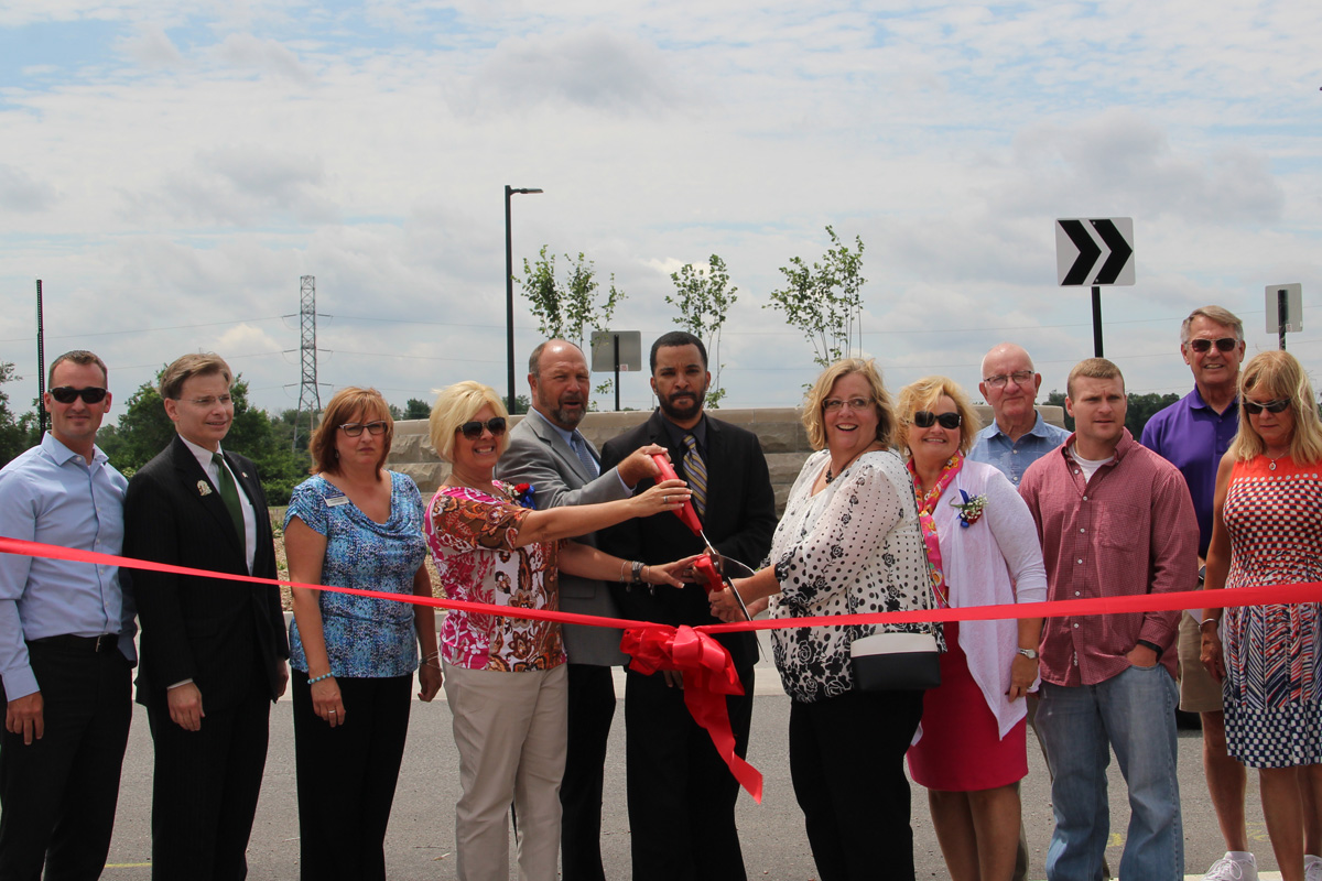 City of Hobart Celebrates the Completion $12.5M 61st Avenue Expansion Project with Ribbon Cutting